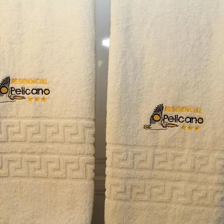 O Pelicano Bed & Breakfast *