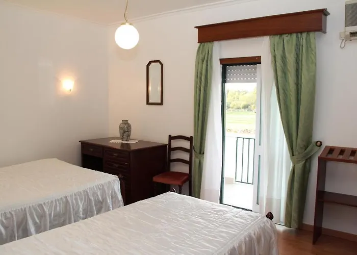 O Pelicano Bed & Breakfast Alfaiates